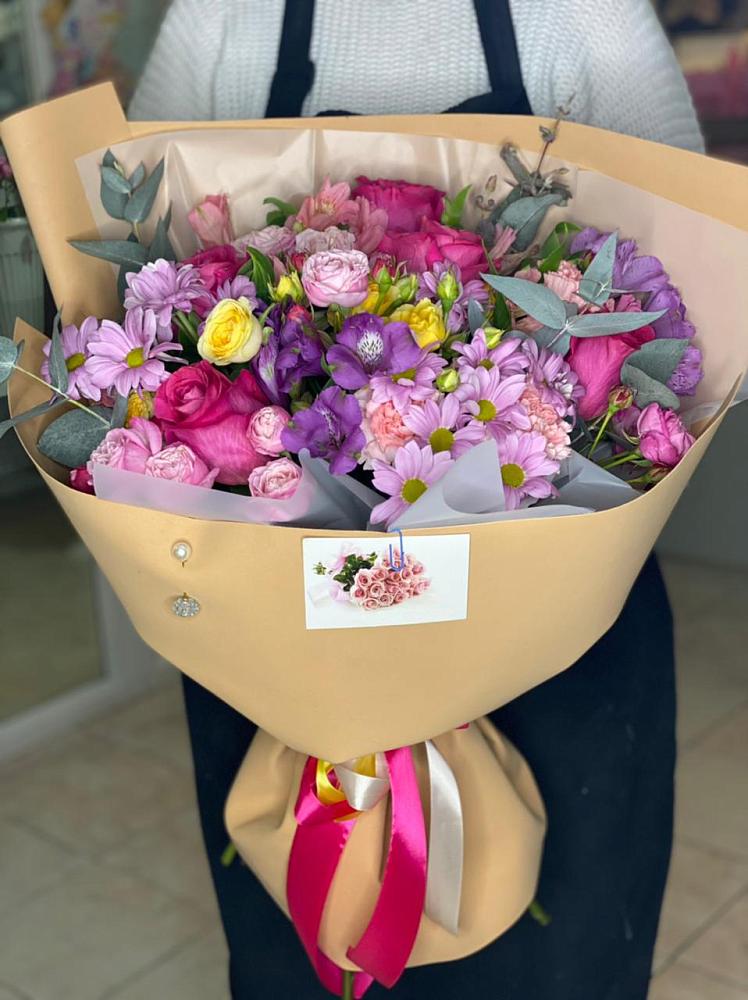 Букет цветов из: Хризантемы, Гвоздики и Альстромерии в Духанино