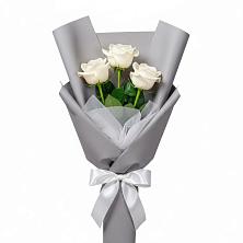 Букет 3 белые розы в Духанино