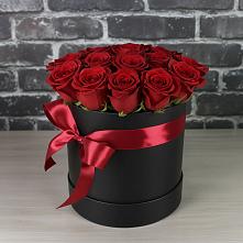 Цветочная композиция из Розы в шляпной коробке в Духанино