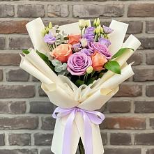 Букет цветов из:  Лизиантусы и Розы #REPLACE_PRED# Духанино