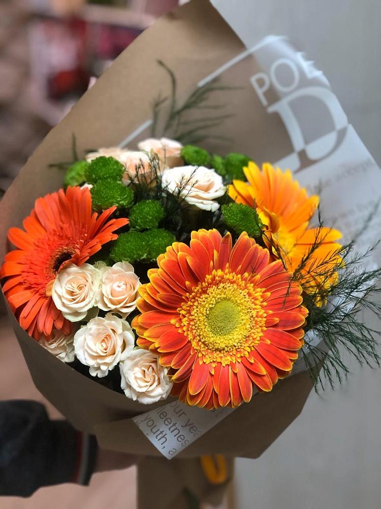 Букет цветов из: Герберы, Хризантемы и Розы в Духанино